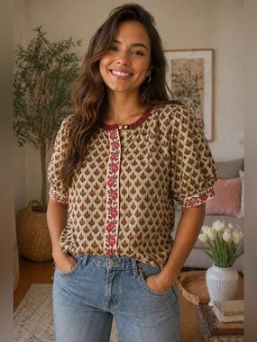 NEW Luna llena Blouse Women's Small Sage Green Floral Print Button Front Casual